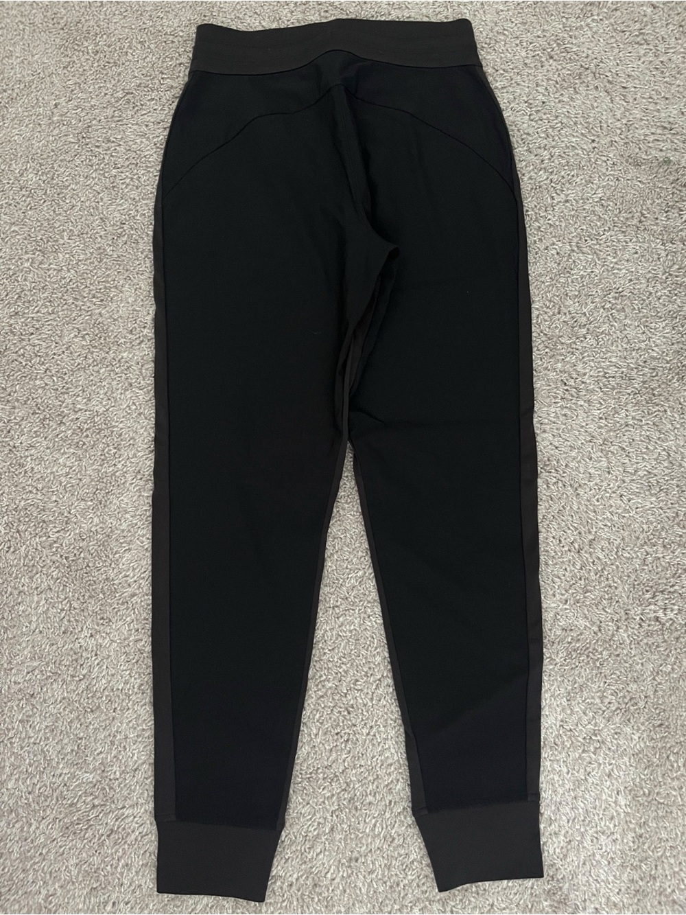 Athleta Headlands Hybrid Trek Mid Rise Joggers Size 2, Black, Like New!! - Picture 4 of 7
